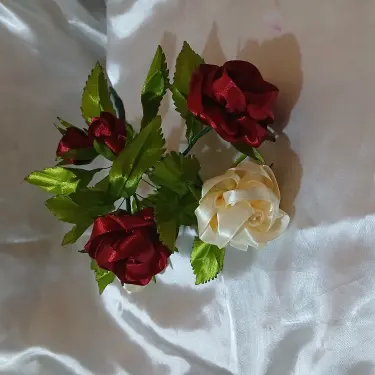 Ramo de rosas eternas realistas 1's photo #1