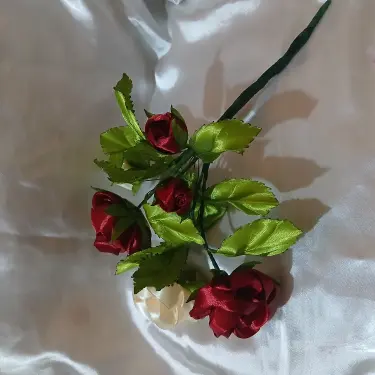 Ramo de rosas eternas realistas 1's photo #1