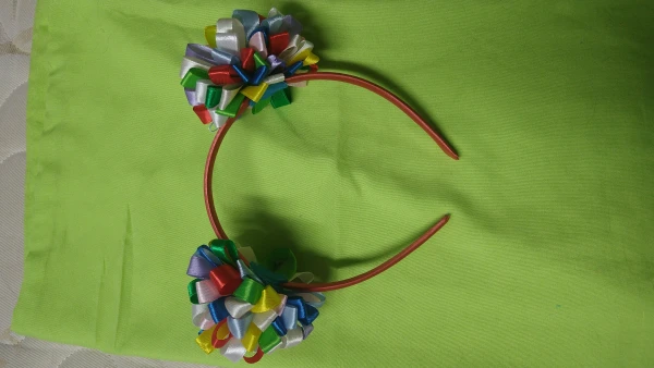 Gajos multicolor cintillo's foto | Creaciones Mi Bella Elena |  BizneCubano