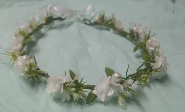 Tocado de novia sencillo's foto | Creaciones Mi Bella Elena |  BizneCubano