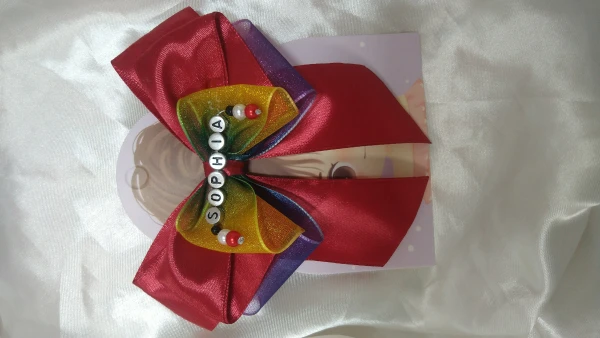 Moño Sophia personalizado (Aulas2024)'s foto | Creaciones Mi Bella Elena |  BizneCubano