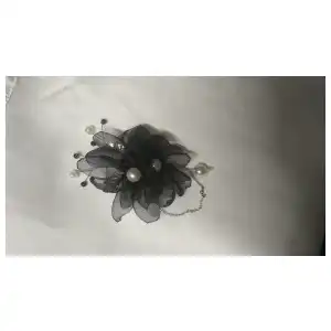 Broche o pasador miniatura 1