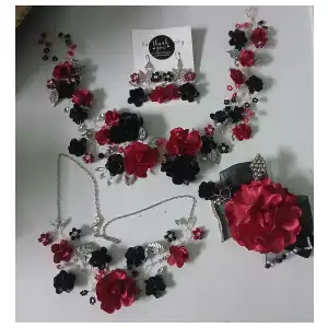 Set de tiara,aretes,gargantilla y corsage#1 miniatura 1